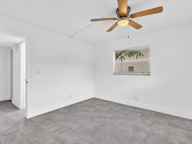 7430 Kimberly Boulevard 102d, North Lauderdale, FL 33068