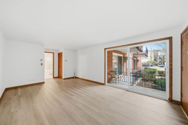 6533 N Northwest Highway 1C, Chicago, IL 60631