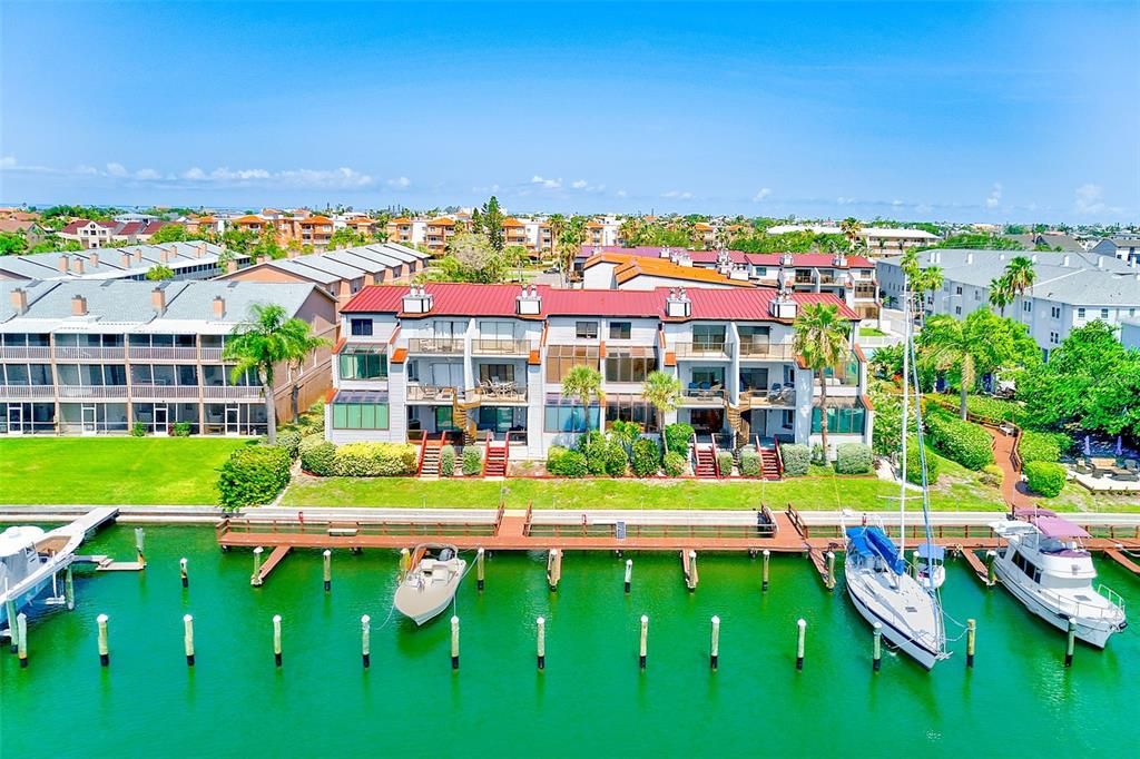 557 PINELLAS BAYWAY S 303, St Petersburg, FL 33715