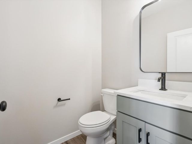 946 Dubs Drive, Iowa City, IA 52246