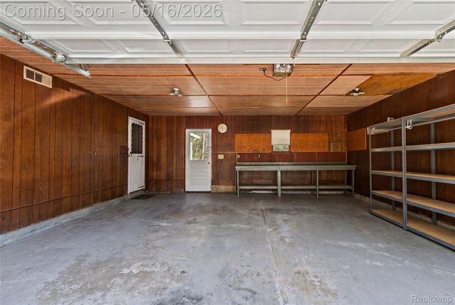 1424 W Judd Road, Flint Charter Township, MI 48507