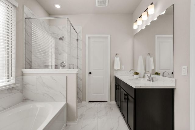 10707 River Walk Drive, Missouri City, TX 77459