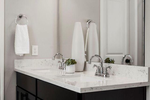 10707 River Walk Drive, Missouri City, TX 77459