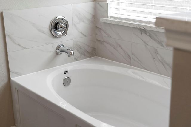 10707 River Walk Drive, Missouri City, TX 77459