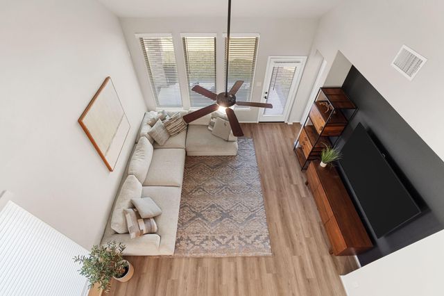 10707 River Walk Drive, Missouri City, TX 77459