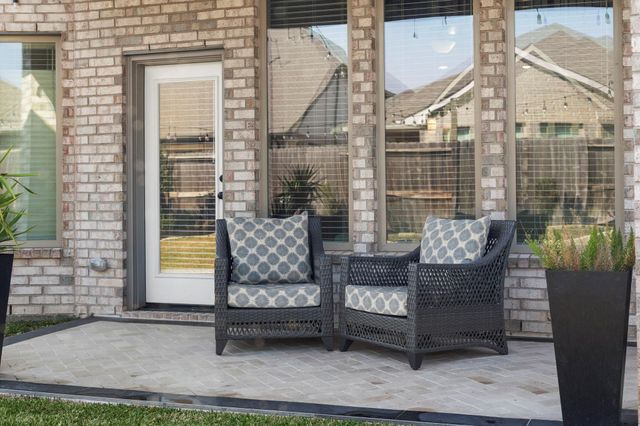 10707 River Walk Drive, Missouri City, TX 77459