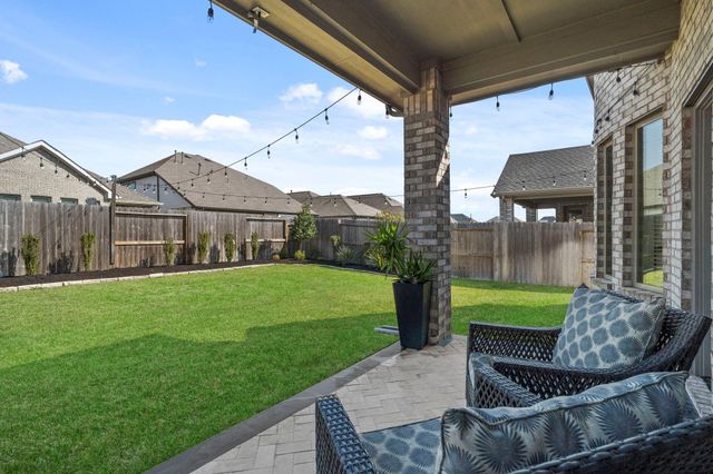 10707 River Walk Drive, Missouri City, TX 77459