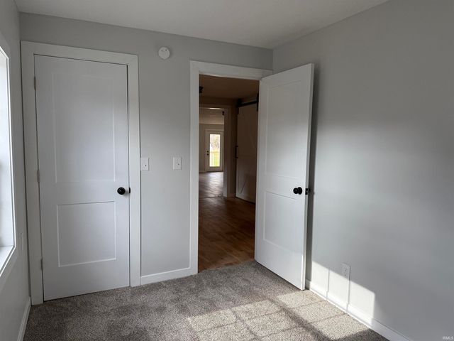 1107 N Lima Road, Kendallville, IN 46755