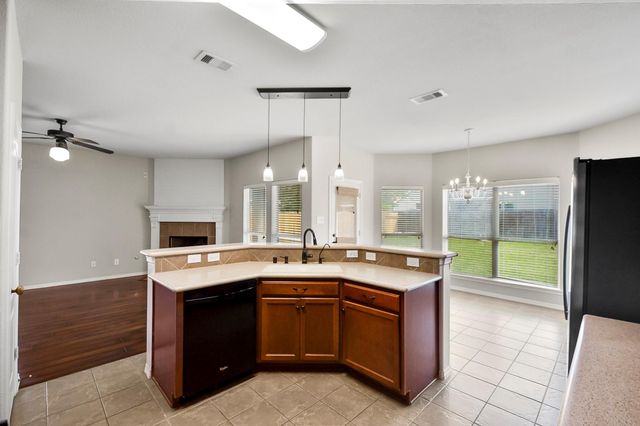 2068 Briar Grove Drive, Conroe, TX 77301