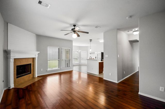 2068 Briar Grove Drive, Conroe, TX 77301