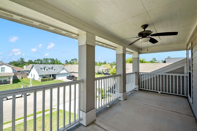 2068 Briar Grove Drive, Conroe, TX 77301