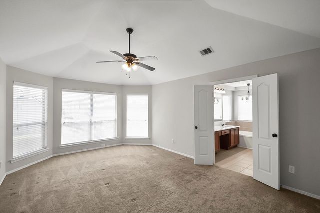 2068 Briar Grove Drive, Conroe, TX 77301