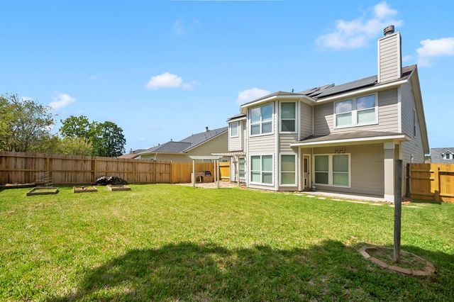 2068 Briar Grove Drive, Conroe, TX 77301