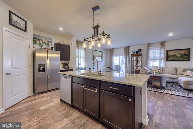 6132 DEBORAH DR, Spring Grove, PA 17362