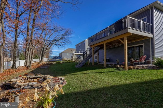 6132 DEBORAH DR, Spring Grove, PA 17362