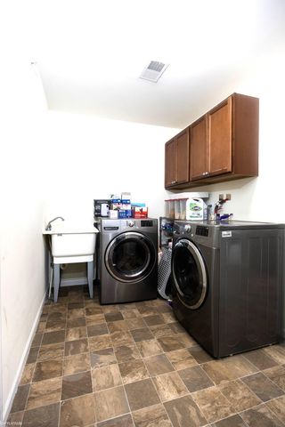 14225 Shadywood Drive, Sterling Heights, MI 48312