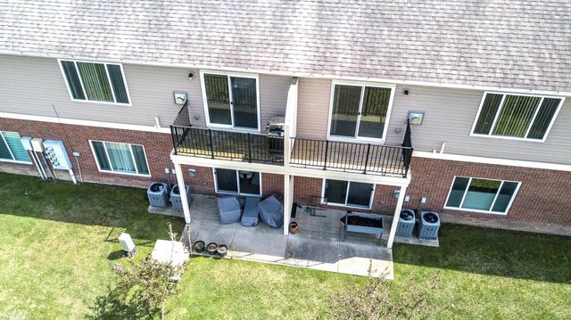 14225 Shadywood Drive, Sterling Heights, MI 48312