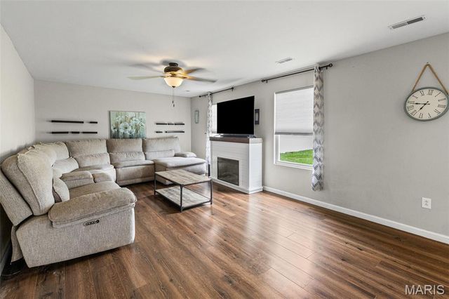 245 River Laurel Drive, Belleville, IL 62220