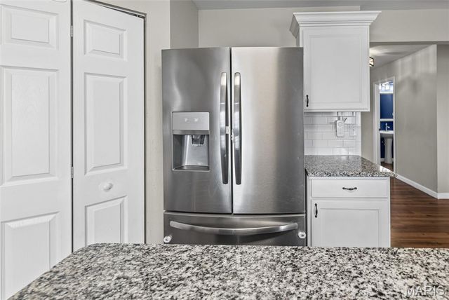 245 River Laurel Drive, Belleville, IL 62220