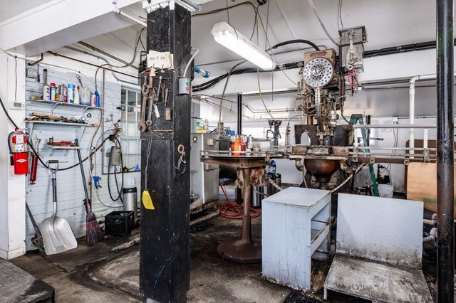 120 Exeter Road, Newfields, NH 03856