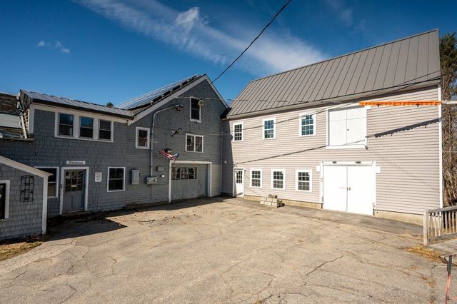 120 Exeter Road, Newfields, NH 03856