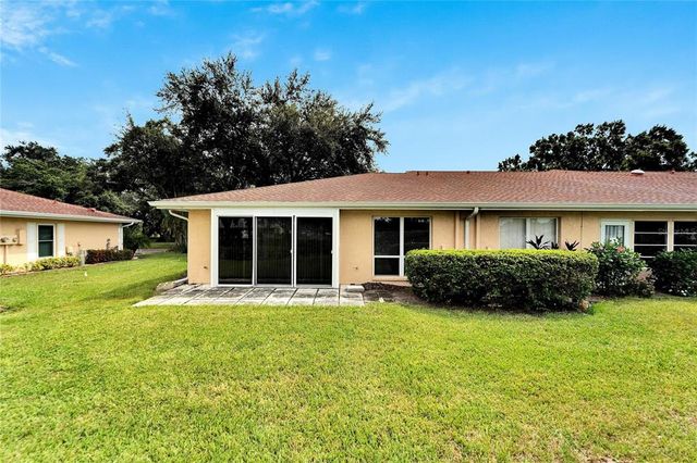 120 KNOLLPOINT DRIVE, Sun City Center, FL 33573