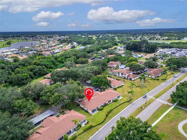 120 KNOLLPOINT DRIVE, Sun City Center, FL 33573