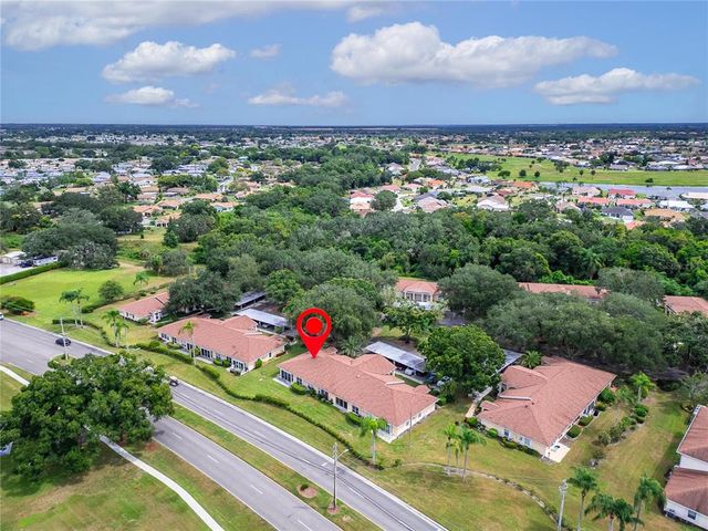 120 KNOLLPOINT DRIVE, Sun City Center, FL 33573