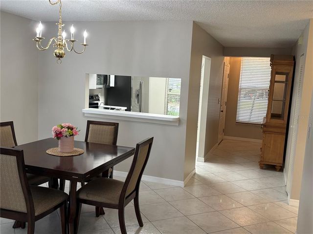 120 KNOLLPOINT DRIVE, Sun City Center, FL 33573