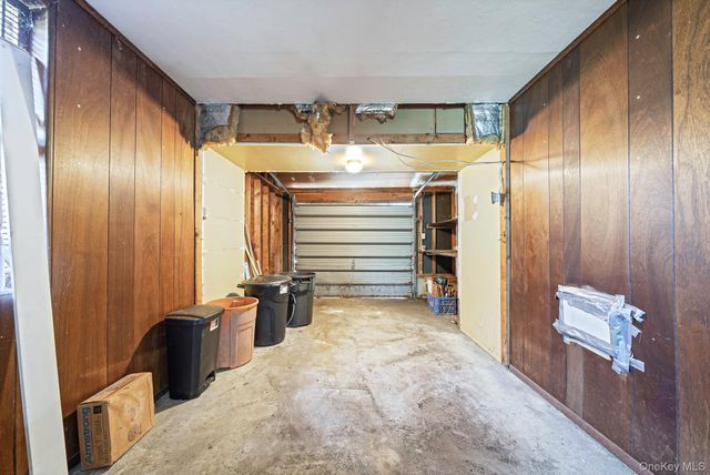 3 June Street, Hauppauge, NY 11788
