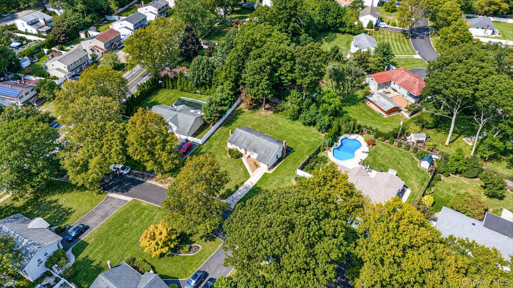 3 June Street, Hauppauge, NY 11788 — photo 4