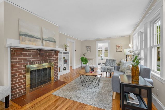 24 Thorndike Street, Reading, MA 01867