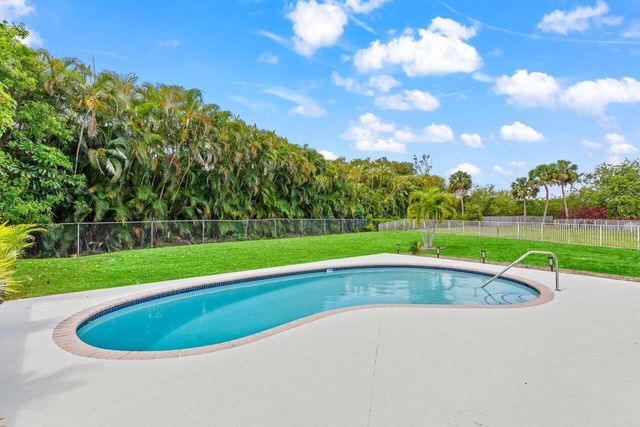 11157 Harbour Springs Circle, Boca Raton, FL 33428