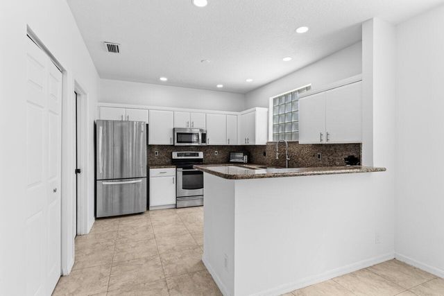 11157 Harbour Springs Circle, Boca Raton, FL 33428