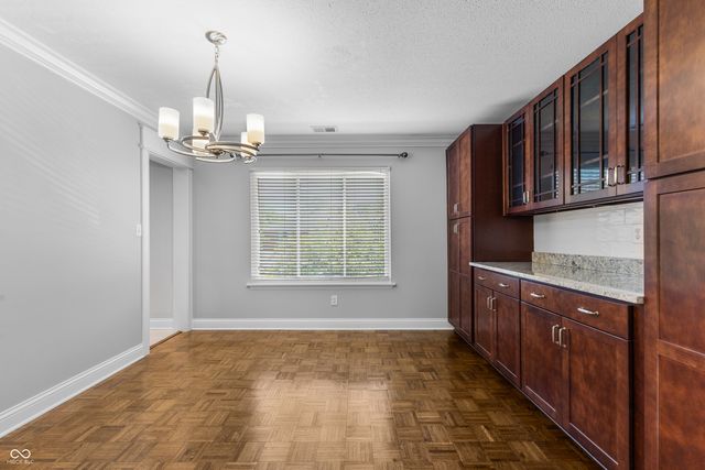 530 Hunters D, Carmel, IN 46032