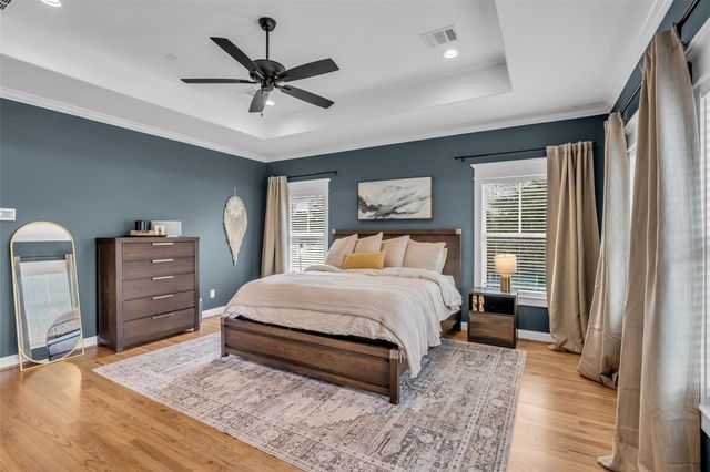 800 Walton Street, Houston, TX 77009