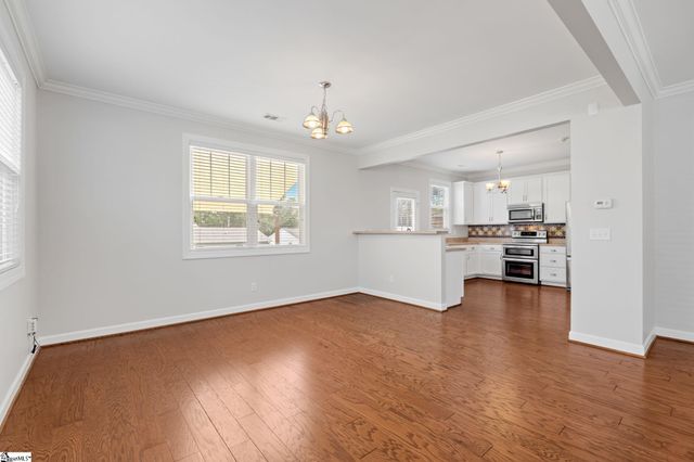 17 Casey Street, Greenville, SC 29601