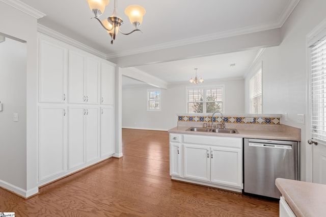 17 Casey Street, Greenville, SC 29601