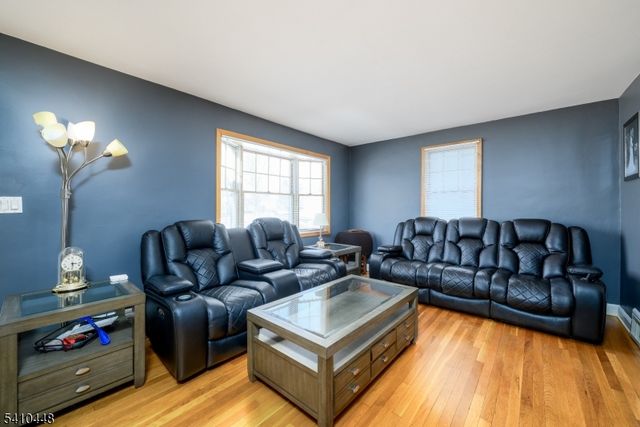 437 Bailey Ave, Union Twp., NJ 07083