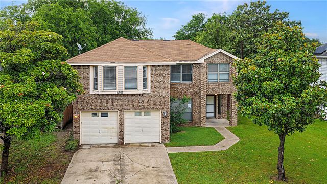 6305 Meadow Glen Drive, Arlington, TX 76018