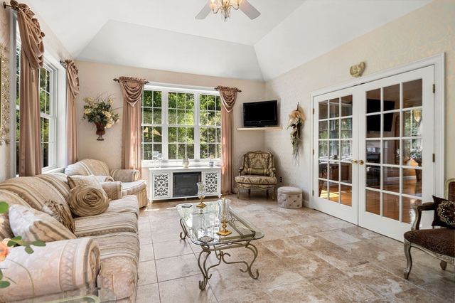 5 Patrick Way, Methuen, MA 01844