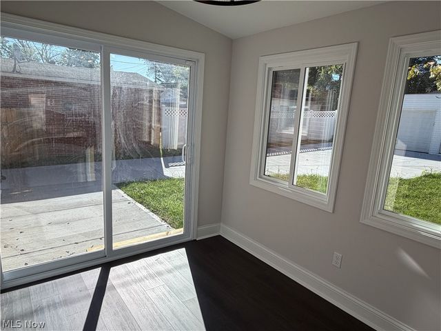 17012 Eldamere Avenue, Cleveland, OH 44128
