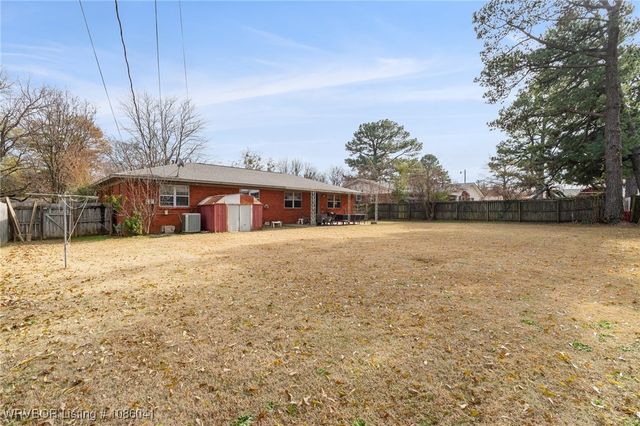 3018 S 34th Street, Fort Smith, AR 72903