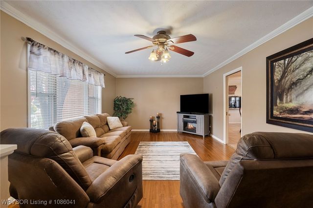 3018 S 34th Street, Fort Smith, AR 72903