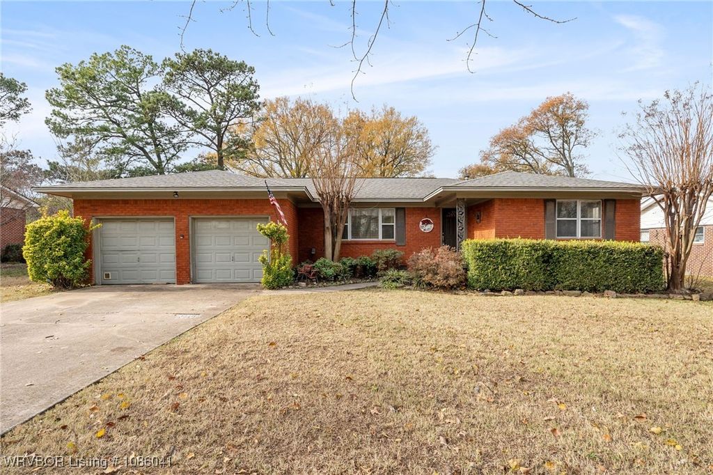 3018 S 34th Street, Fort Smith, AR 72903