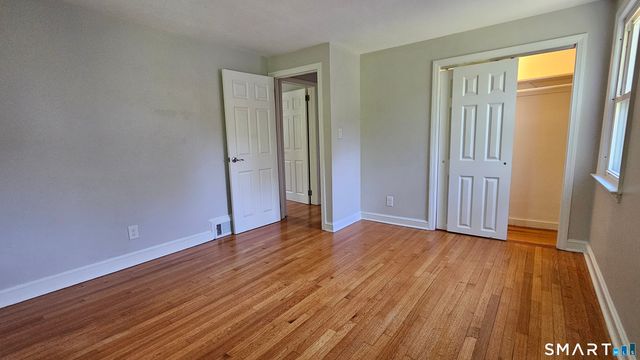 73 Knollwood Road, West Hartford, CT 06110