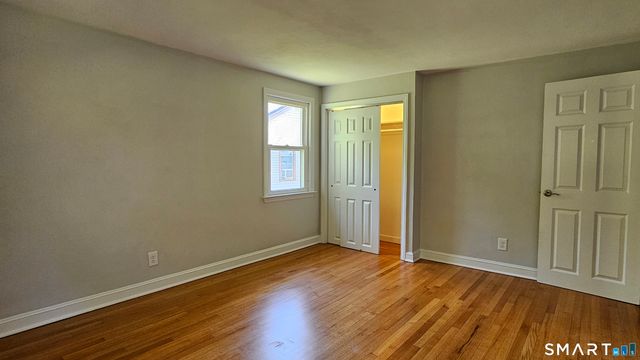 73 Knollwood Road, West Hartford, CT 06110