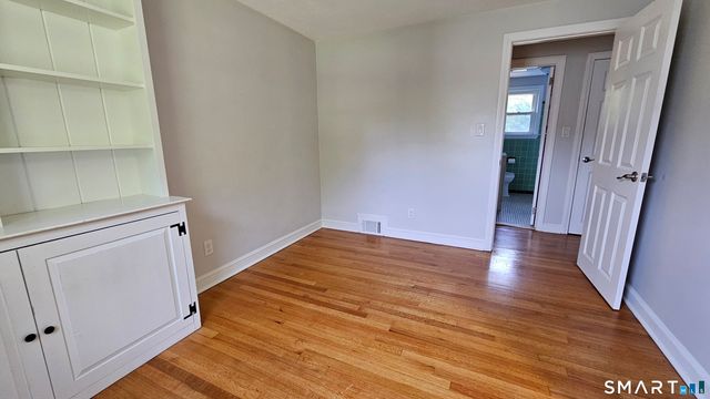 73 Knollwood Road, West Hartford, CT 06110