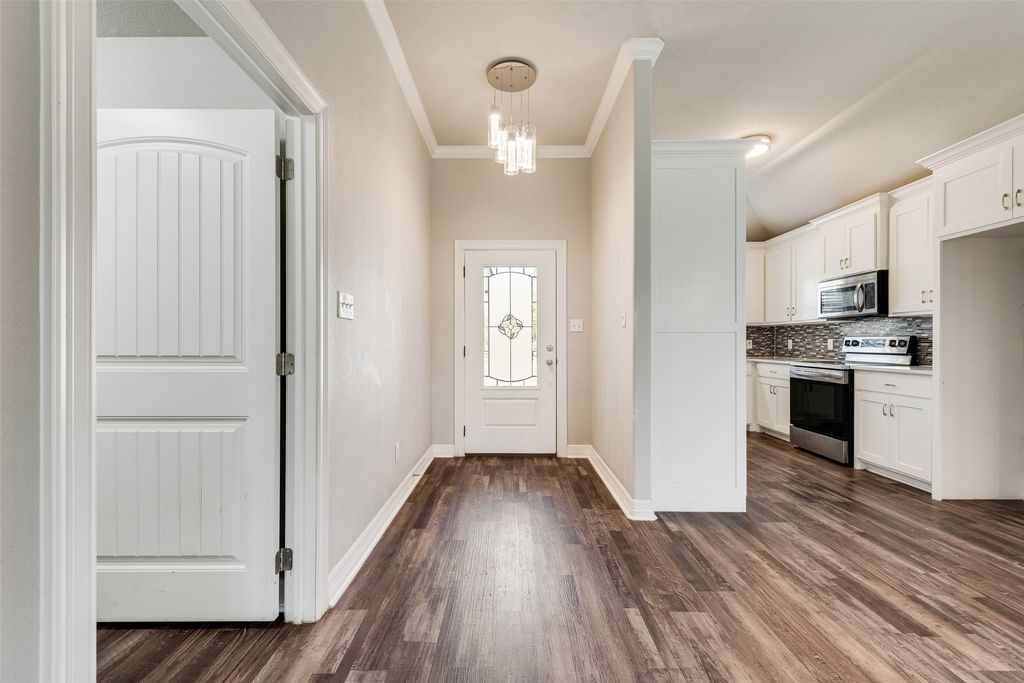 625 Copenhavr Street, Pilot Point, TX 76258