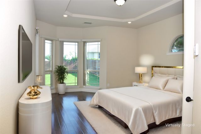 218 Crestview Drive, Midlothian, TX 76065